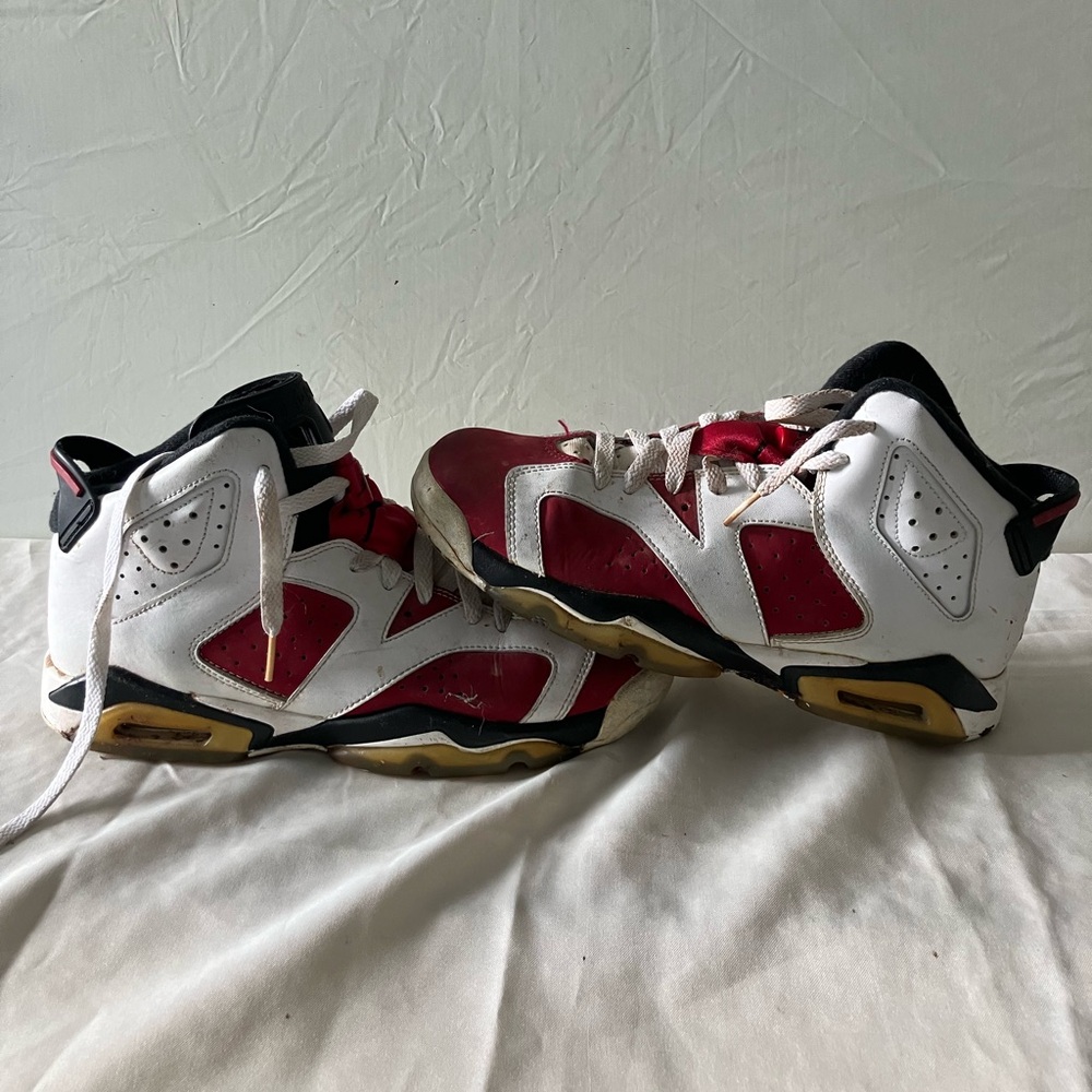 Jordan 6 Carmine